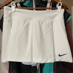 Nike Skort/Shorts
